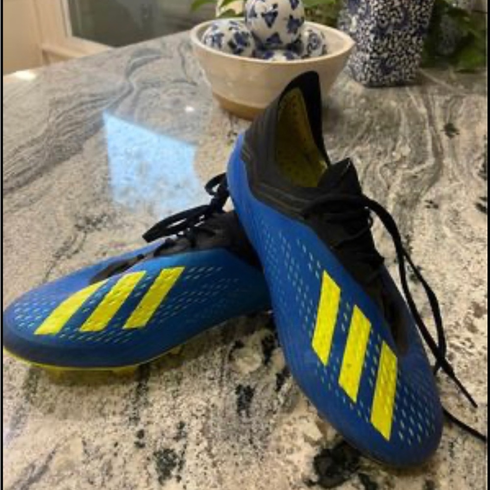 Mens size 6.5 or Womens size 8 Adidas soccer cleats. Originally they were $250.